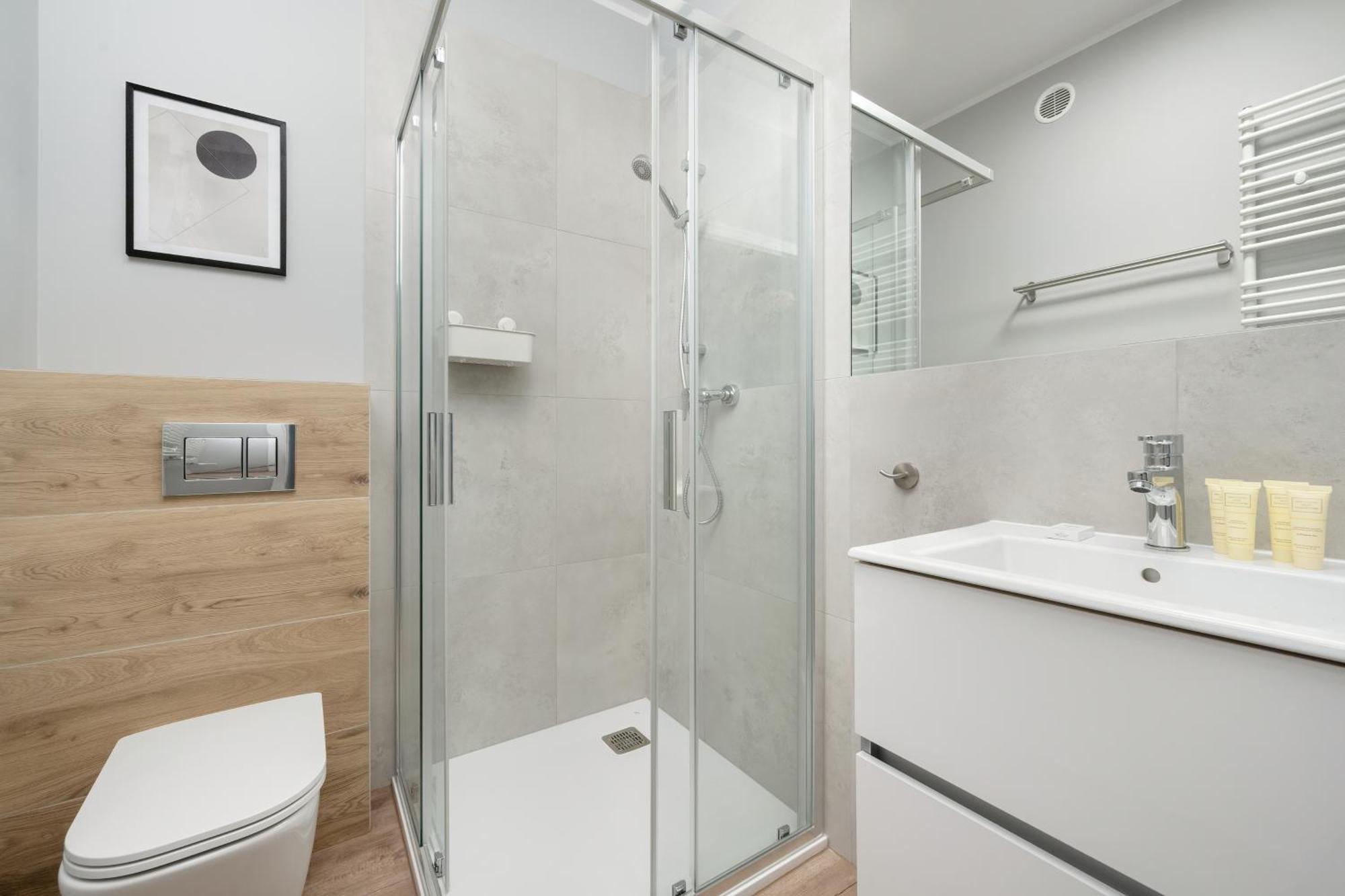 Apartamenty Zwycieska Z Klimatyzacja, Free Garage Wroclaw By Noclegi Renters Exterior photo