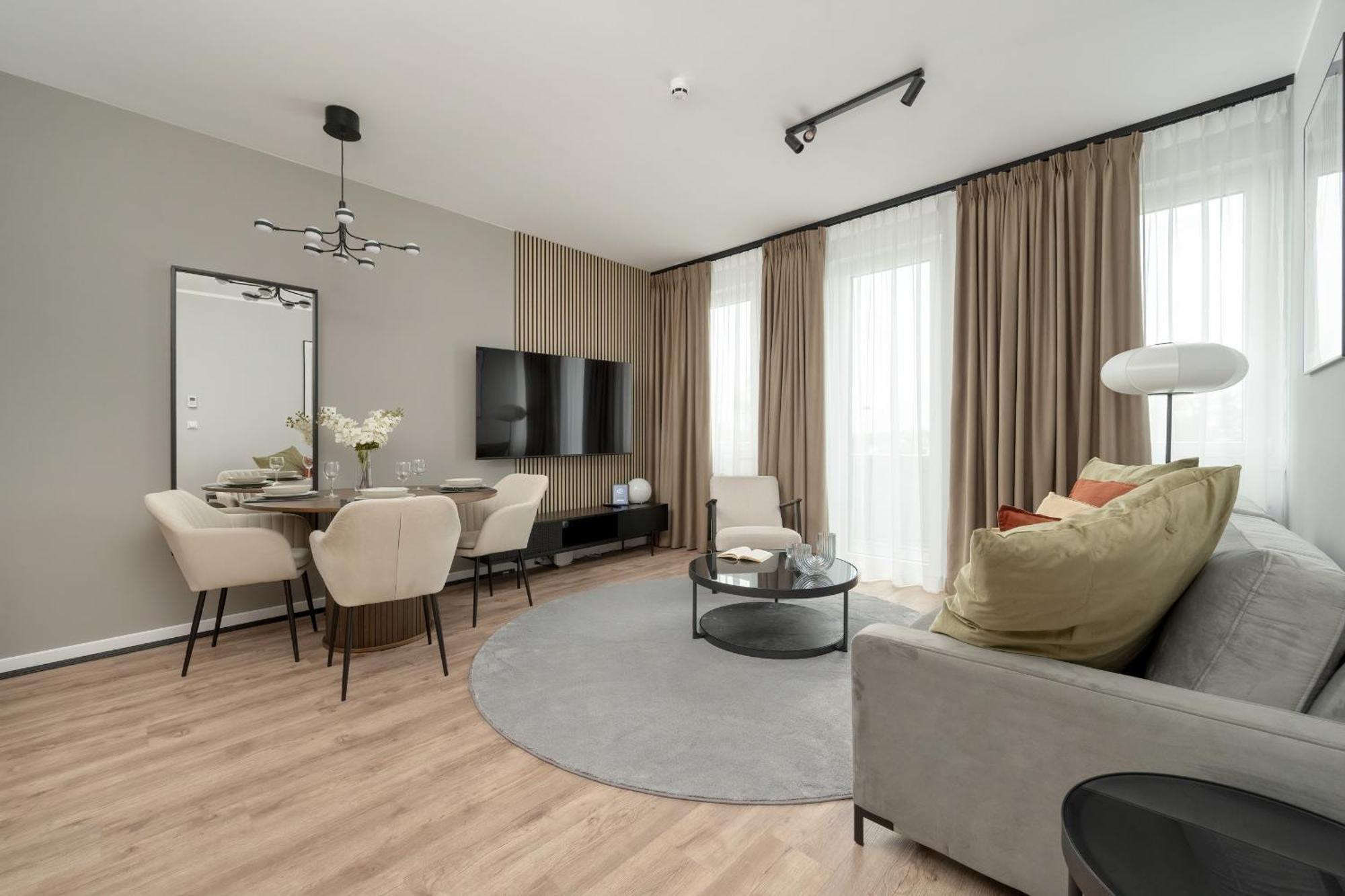 Apartamenty Zwycieska Z Klimatyzacja, Free Garage Wroclaw By Noclegi Renters Exterior photo
